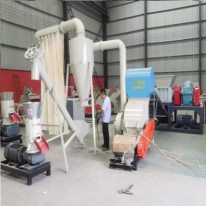 Wood Pellet Making Machine - Macchina Trituratrice di Legno, Pressa per