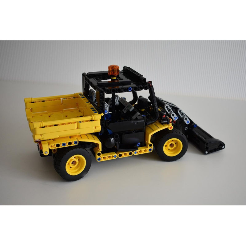 MOC-39974 Modello di Trattore  - Urban Farming Agriculture recensione e prezzo